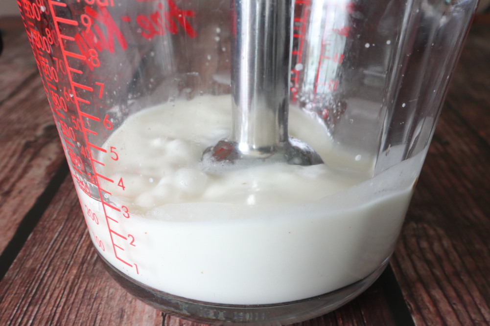 Creamy Vegan Mayonnaise - ready in 5 minutes