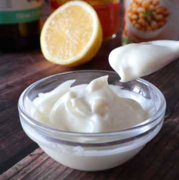 Creamy Vegan Mayonnaise - ready in 5 minutes