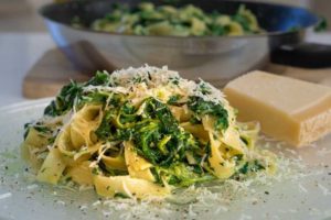 Creamy Garlic spinach recipe